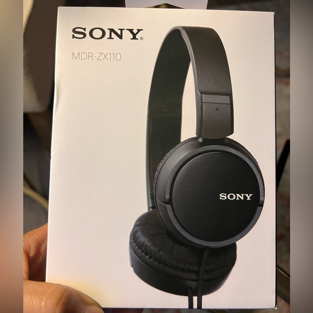 Sony ZX Series Wired On Ear Headphones Lightweight Black